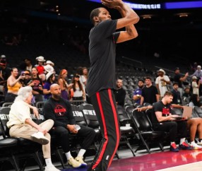 足彩预测-战旧主！火箭社媒分享杜兰特赛前全情投入训练的瞬间