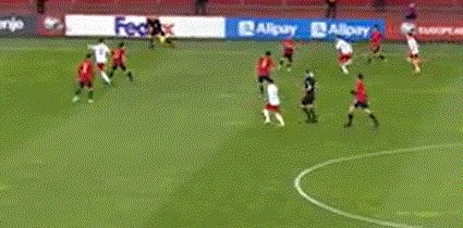 1616952584816098520.gif 7026.gif